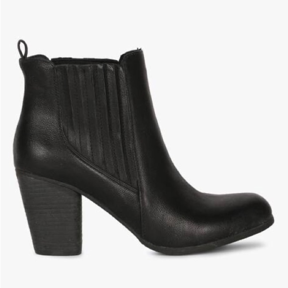 Madden Girl Slip-On Black Motto Dominicc Ankle Boots with Block Heels